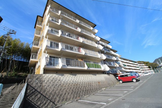 【弊社売主】ホワイトキャッスル上の原Bの画像