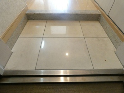 【玄関】 | ピュアドームラシュール・イン博多 | 別号室の写真になります。現況優先。※別号室の写真になります。現況優先。
