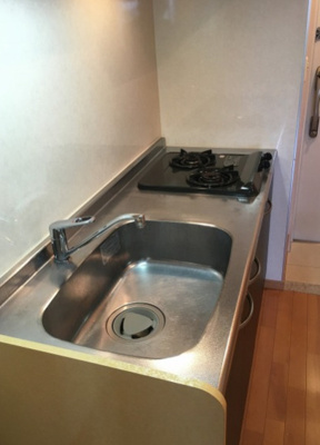 【キッチン】 | ピュアドームラシュール・イン博多 | ※別号室の写真になります。現況優先。