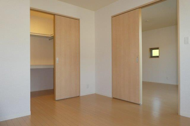 ＳｈｉｏｎⅡ　Ａの洋室