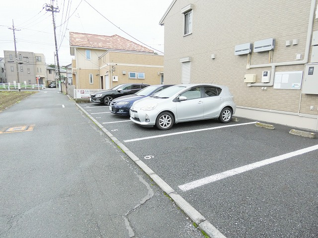 セピアコートの駐車場