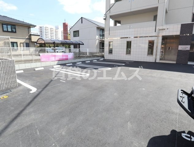 【駐車場】 | フレオ博多 | フレオ博多の駐車場