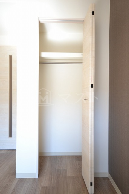 S-FORT難波西の収納