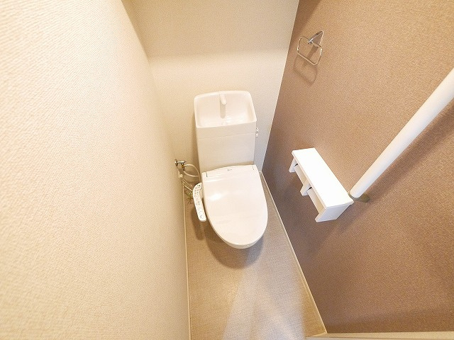 ラ・ルミエール（辻町）のトイレ|コンパクトで使いやすいトイレです