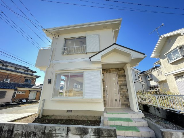 児玉郡上里町嘉美　中古の外観