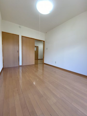 【洋室】 | ドルフィンリバー