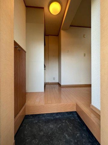 ソワサント上の丸の玄関