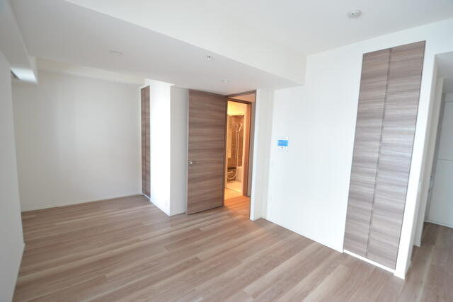 プラウドタワー小岩ファーストの洋室