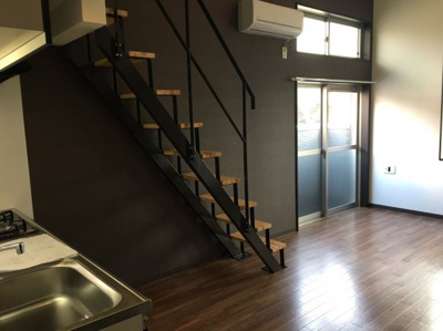 【居間・リビング】 | グラシアス箱崎宮前 | 別号室の写真になります。現況優先。