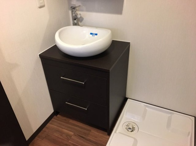 【洗面所】 | グラシアス箱崎宮前 | 別号室の写真になります。現況優先。