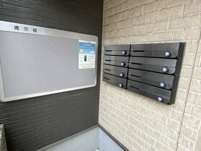 【エントランス】 | グラシアス箱崎宮前