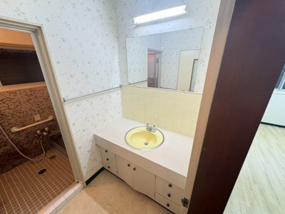 【独立洗面台】 | 豊中市西緑丘2丁目貸家