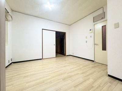 【内装】 | 豊中市西緑丘2丁目貸家