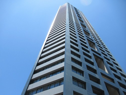 【外観】 | センターマークスタワー | 建物外観：マンション外観     （2021年4月撮影）