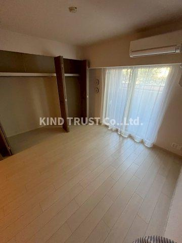 プレサンスロジェ天満橋リバーテラスの居間・リビング|使いやすいリビングです