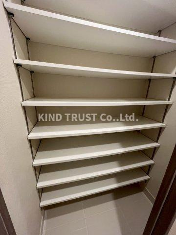 プレサンスロジェ天満橋リバーテラスの収納|大きなスペースがあり、収納には困りません