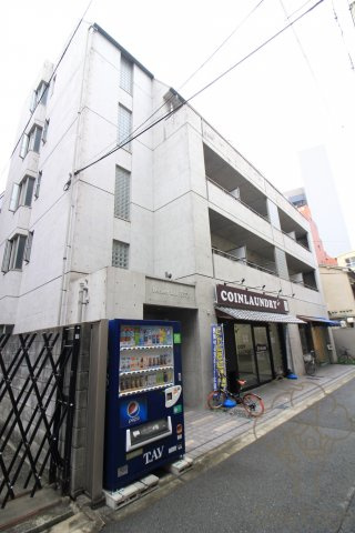 Perfect Life西天満の外観