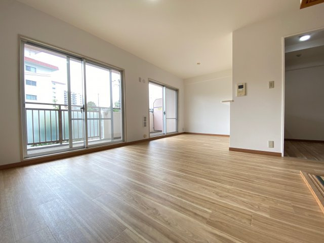 ディオフェルティ狭山西山台の居間・リビング