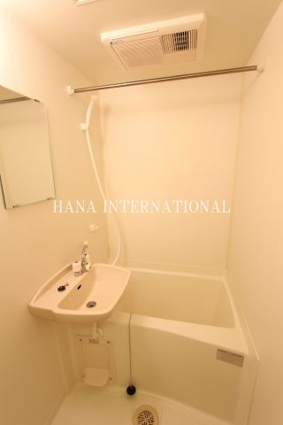 エクレールⅡの浴室