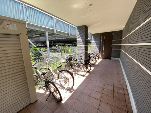 駐輪場スペース★