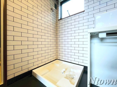 【設備】 | ESPRESSO清須 | 洗濯機置き場です