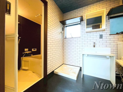 【洗面所】 | ESPRESSO清須 | 脱衣スペースもあります