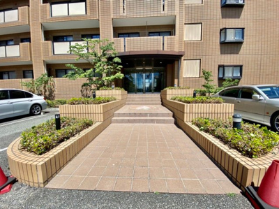 【エントランス】 | エデラ・カーサ玉井町