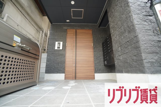 コネクトパークヒルズ本千葉町のエントランス