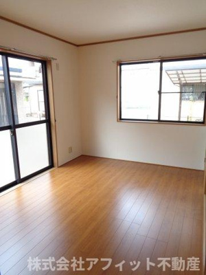 【居間・リビング】 | 桑田住宅Ⅱ