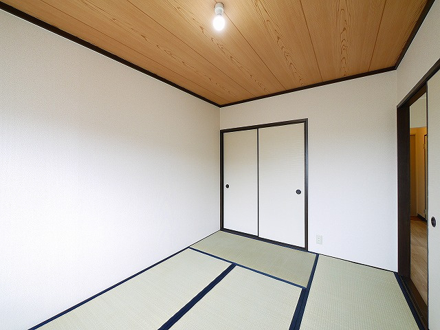 ボヌール菅原町の寝室