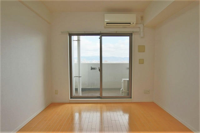 CASSIA高井田NorthCourtの寝室