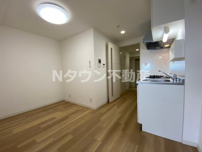 【その他】 | メイボーテセラ | ゆったりとした居間です