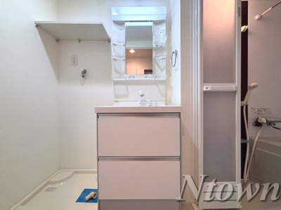 【独立洗面台】 | グラン・ルーチェ | 独立洗面台、朝の身支度には欠かせません