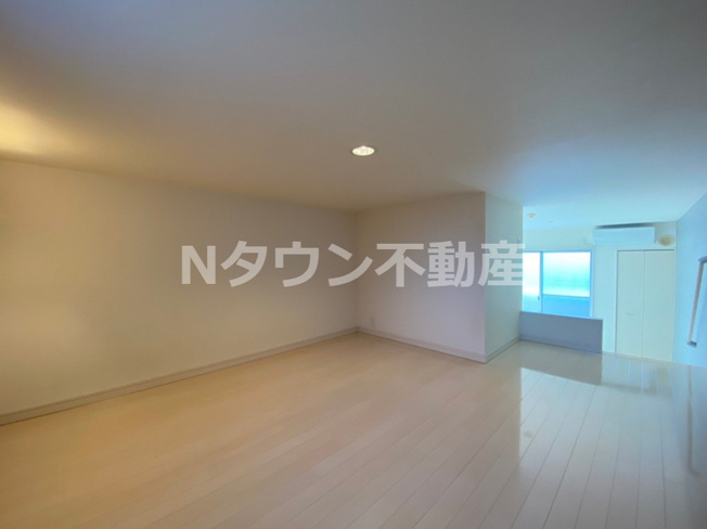 【寝室】 | ヴェリテール本陣 | 落ち着いて過ごせるお部屋なので、寝室にいかがでしょうか