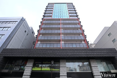 【外観】 | さくらHills NISHIKI Platinum Residence | ゆとりのあるロビーです