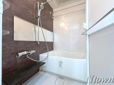 【ロビー】 | さくらHills NISHIKI Platinum Residence | ゆとりのあるロビーです