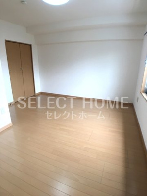 【寝室】 | 野本ハイツ駅西 | 同型タイプゆとりの広さです