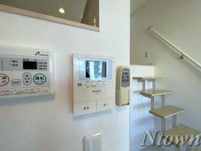 【セキュリティ】 | グランディ | モニター付きインターフォンです