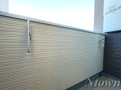 【バルコニー】 | グランディ | 陽当たり良好なバルコニーです