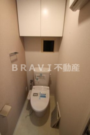 アーバネックス谷町Ⅱ　BRAVI不動産のトイレ|落ち着いた色調のトイレです