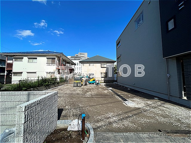【駐車場】 | ヴィル・デ・アンファン | 月額16,500円