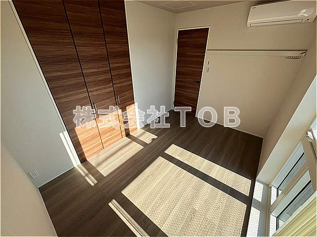 【洋室】 | ヴィル・デ・アンファン | 5.3帖