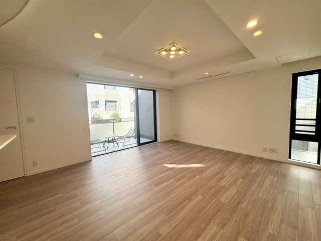 マジェス元麻布ガーデンズ D棟の画像