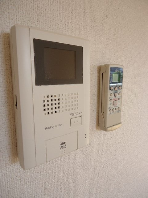 リンネ・シャルマンのセキュリティ