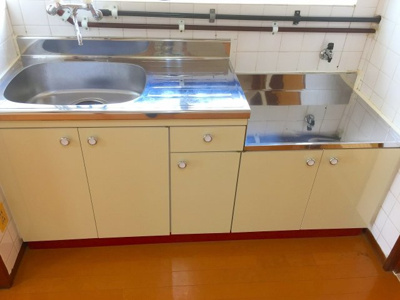 【キッチン】 | 島アパート | ※退去前の為、写真と現状が異なる場合がございます