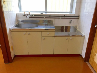 【キッチン】 | 島アパート | ※退去前の為、写真と現状が異なる場合がございます