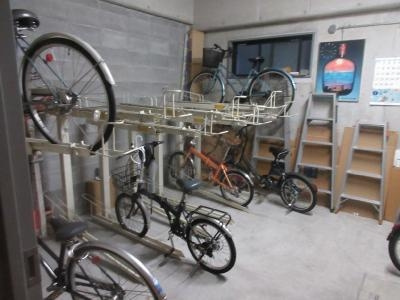キャッスルサイド21の駐車場|駐輪場