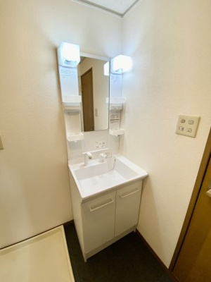 【独立洗面台】 | ヴィーブルYOKOTE