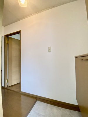 【玄関】 | ヴィーブルYOKOTE