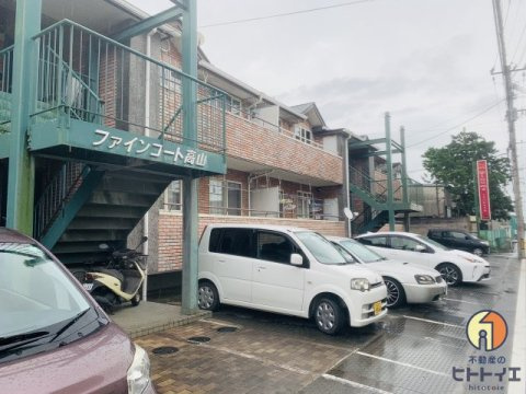ファインコートの駐車場